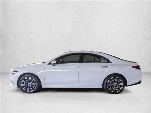 Certified 2022 Mercedes-Benz CLA 250 image 9