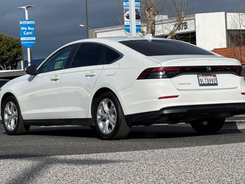 Used 2024 Honda Accord LX image 3