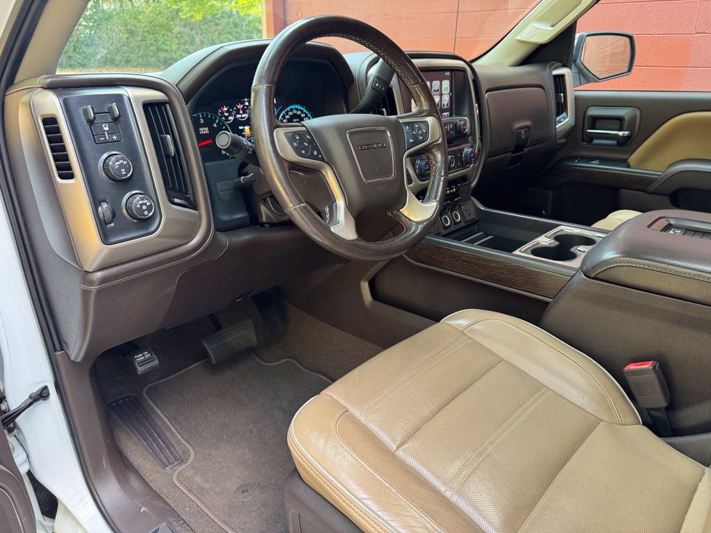 Used 2018 GMC Sierra 1500 Denali w/ Denali Ultimate Package AWD/4WD image 26