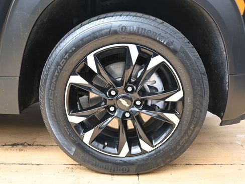 Used 2022 Chevrolet TrailBlazer LT w/ Convenience Package image 14