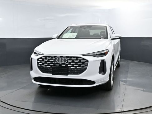 New 2026 Audi Q5 Premium Plus AWD/4WD image 2