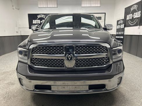 Used 2015 RAM 1500 Laramie w/ Convenience Group AWD/4WD image 2