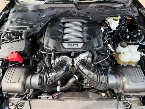 Used 2025 Ford Mustang GT Premium RWD image 53