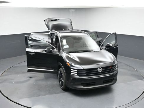 New 2026 Nissan Kicks SR w/ SR Premium Package image 46