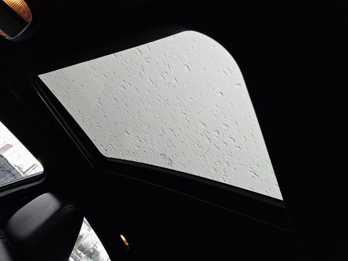 Used 2021 Dodge Charger SXT w/ Leather Interior Group image 15