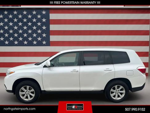 Used 2013 Toyota Highlander 4WD w/ Cold Weather Pkg image 9