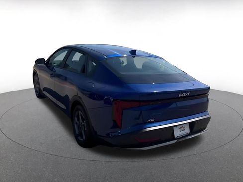 Used 2025 Kia K4 LXS FWD image 11