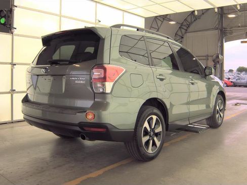 Used 2017 Subaru Forester 2.5i Limited w/ Popular Package #2 AWD/4WD image 11