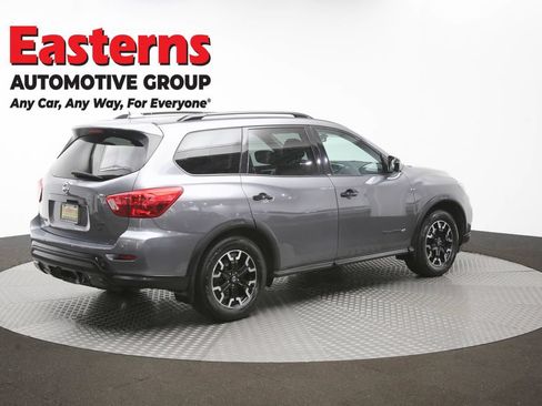 Used 2020 Nissan Pathfinder SL AWD/4WD image 48