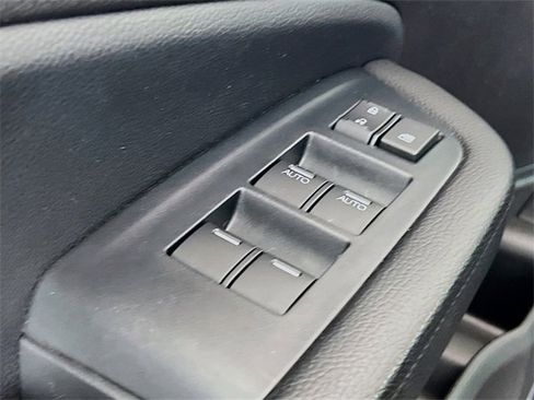 Used 2022 Honda Pilot Sport image 16