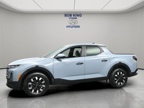 New 2026 Hyundai Santa Cruz SE FWD image 3