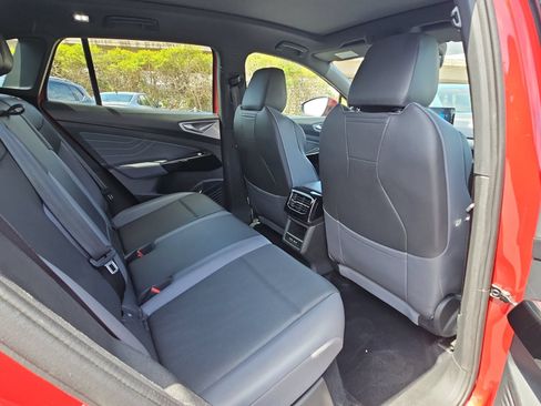Certified 2023 Volkswagen ID.4 S RWD image 11