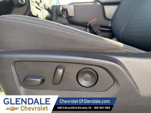 Certified 2024 Chevrolet Silverado 1500 Custom image 16
