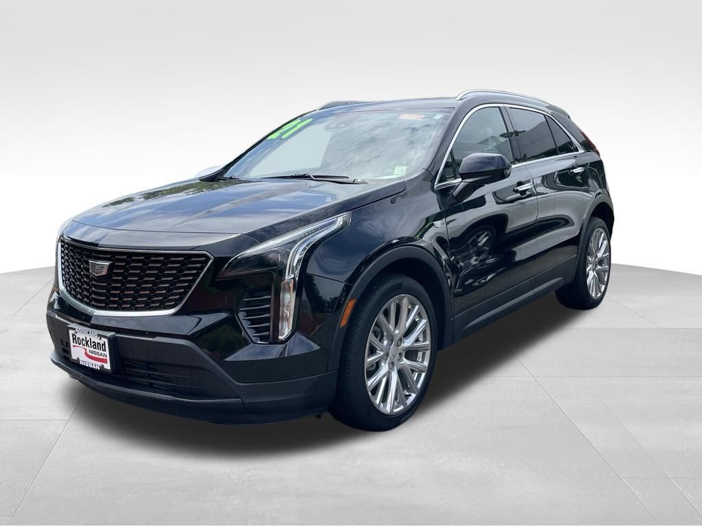 Used 2021 Cadillac XT4 Luxury w/ Cold Weather Package AWD/4WD image 2