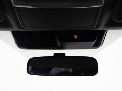 Used 2024 Mitsubishi Outlander ES FWD image 22