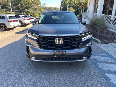 Used 2025 Honda Pilot EX-L image 38