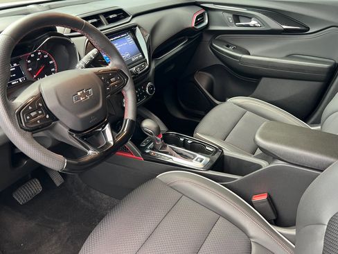 Used 2023 Chevrolet TrailBlazer RS w/ Convenience Package image 10