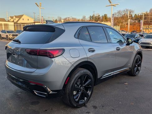 New 2026 Buick Envision Sport Touring image 4