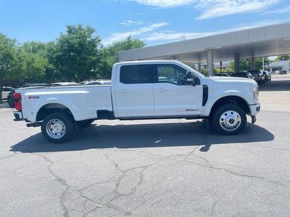 New 2026 Ford F450 Platinum w/ FX4 Off-Road Package