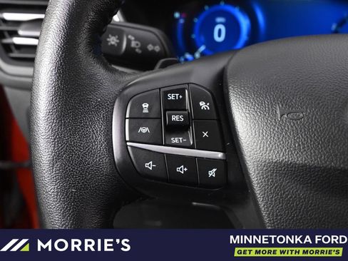 Used 2020 Ford Escape Titanium AWD/4WD image 33