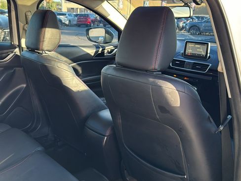 Used 2016 MAZDA MAZDA3 i Grand Touring image 21
