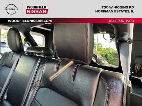 Used 2023 Jeep Wrangler Unlimited Sahara w/ Cold Weather Group AWD/4WD image 30
