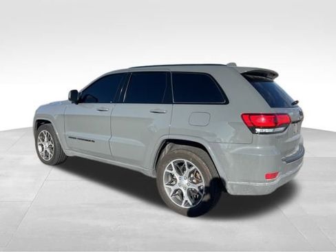 Used 2022 Jeep Grand Cherokee Laredo X image 7
