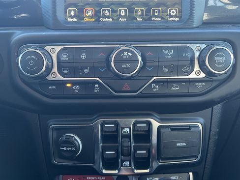 Used 2021 Jeep Wrangler Unlimited Rubicon w/ Dual Top Group image 30