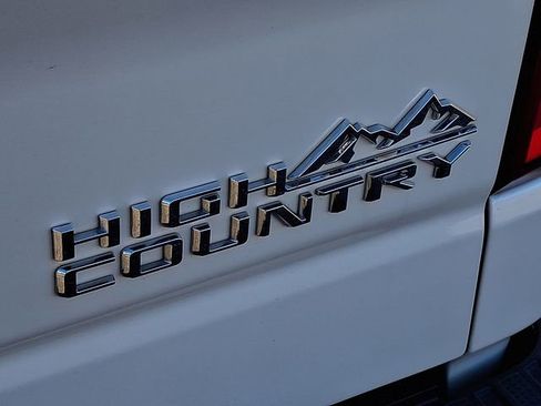 Used 2024 Chevrolet Silverado 1500 High Country w/ High Country Premium Package image 27