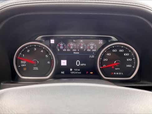 Used 2019 Chevrolet Silverado 1500 High Country w/ Trailer Camera Package AWD/4WD image 25