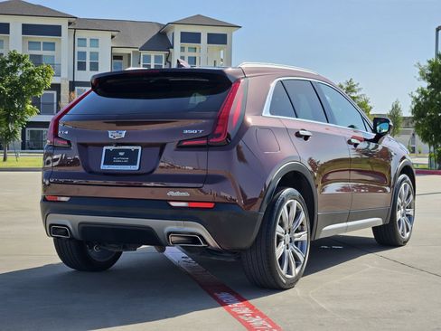 Certified 2023 Cadillac XT4 Premium Luxury FWD image 5