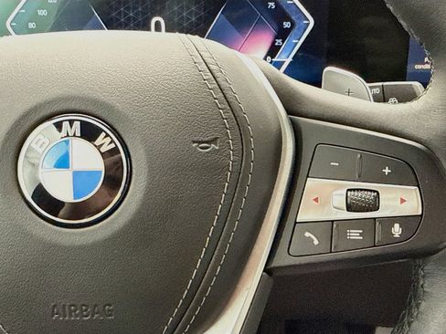 Used 2024 BMW X5 xDrive40i w/ Premium Package AWD/4WD image 12