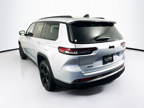 Used 2023 Jeep Grand Cherokee L Laredo AWD/4WD image 5