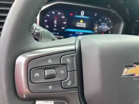 New 2026 Chevrolet Silverado 1500 High Country w/ High Country Premium Package AWD/4WD image 19