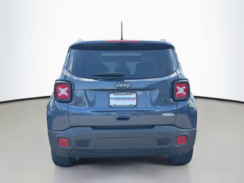 Used 2021 Jeep Renegade Latitude w/ Sun & Sound Group FWD image 17