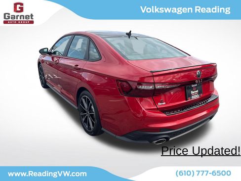 Used 2026 Volkswagen Jetta GLI Autobahn FWD image 3