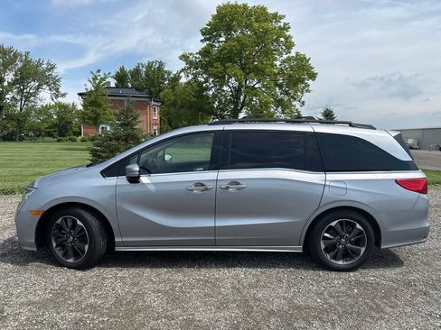 Used 2022 Honda Odyssey Elite image 9