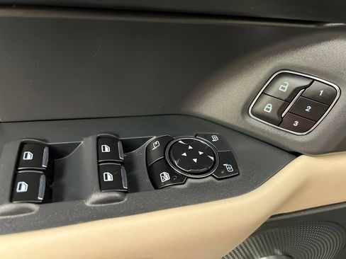 Used 2023 Ford Expedition Max Platinum image 12