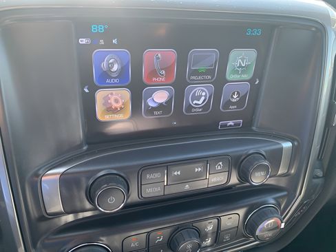 Used 2018 Chevrolet Silverado 1500 LT w/ All Star Edition AWD/4WD image 12