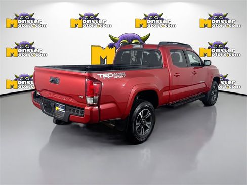 Used 2016 Toyota Tacoma SR5 image 5