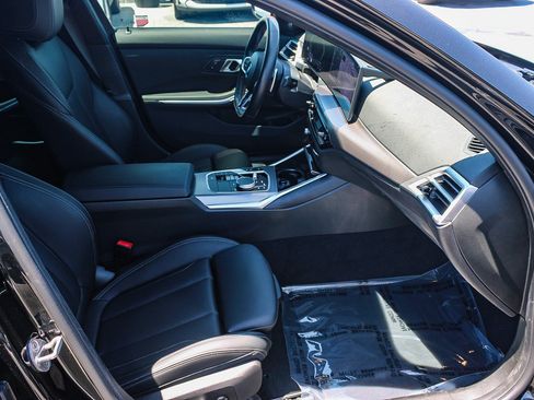 Used 2025 BMW M340i w/ Premium Package RWD image 17