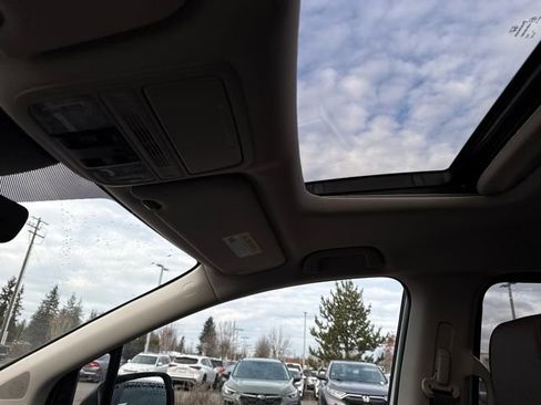 New 2026 Honda Odyssey Touring image 29