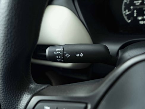 Used 2026 Honda HR-V LX image 24