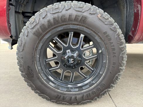 Used 2021 Nissan Titan Platinum Reserve w/ Moonroof Package image 10