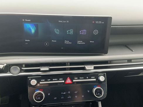 Certified 2025 Hyundai Tucson SEL AWD/4WD image 22