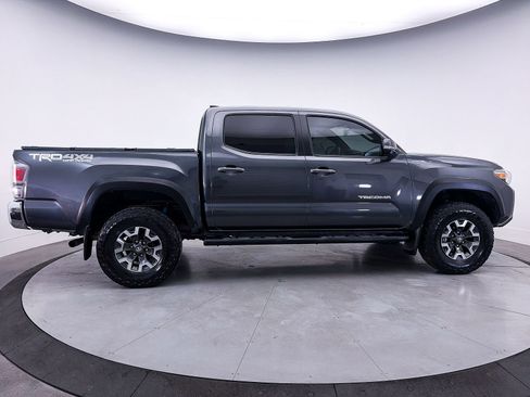 Used 2021 Toyota Tacoma TRD Off-Road AWD/4WD image 34