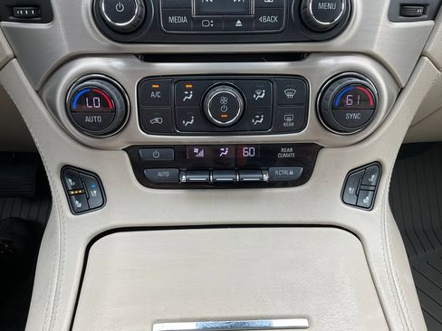 Certified 2020 GMC Yukon Denali AWD/4WD image 9
