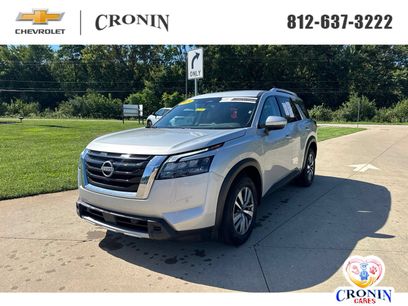 Used 2025 Nissan Pathfinder SL