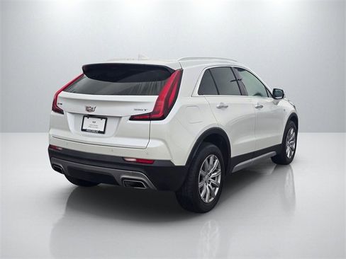 Used 2023 Cadillac XT4 Premium Luxury w/ Enhanced Visibility Package image 5