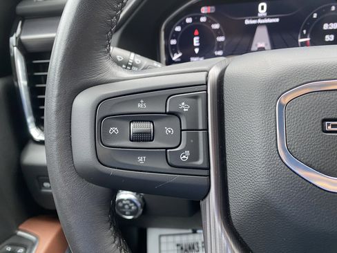 Used 2025 GMC Sierra 2500 Denali Ultimate w/ Snow Plow Prep/Camper Package image 21